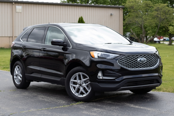 2024 Ford Edge SEL AWD's photo