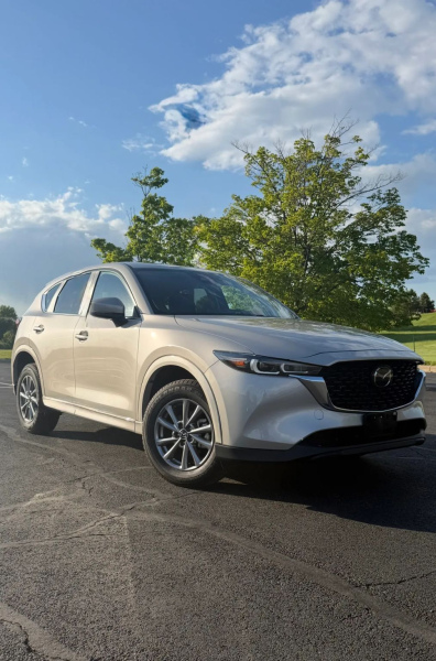 2025 Mazda CX-5 S Select Package Auto AWD's photo